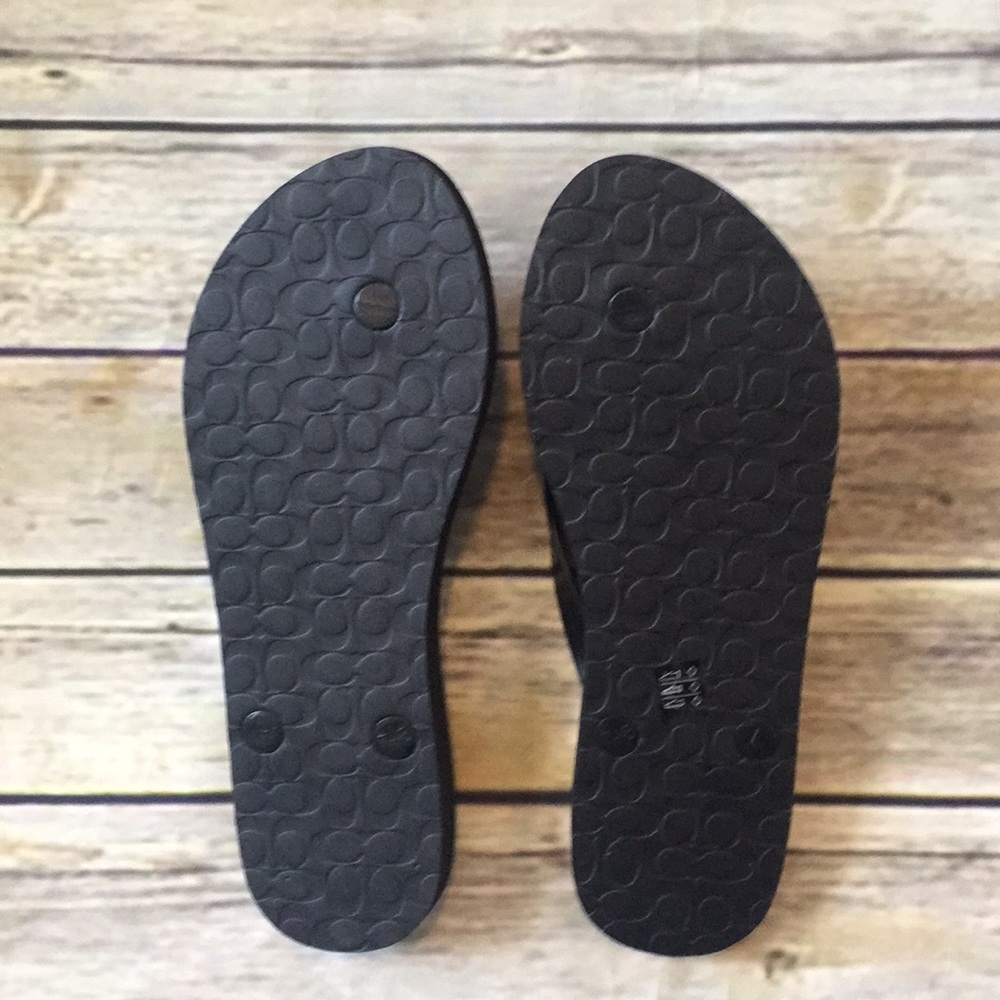 NIB Coach flip flops - Picture 3 of 5